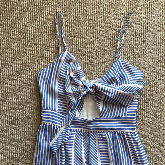 NWOT Lush World Wonder Blue Stripe Tie-front Midi Dress XS - Picture 7 of 11